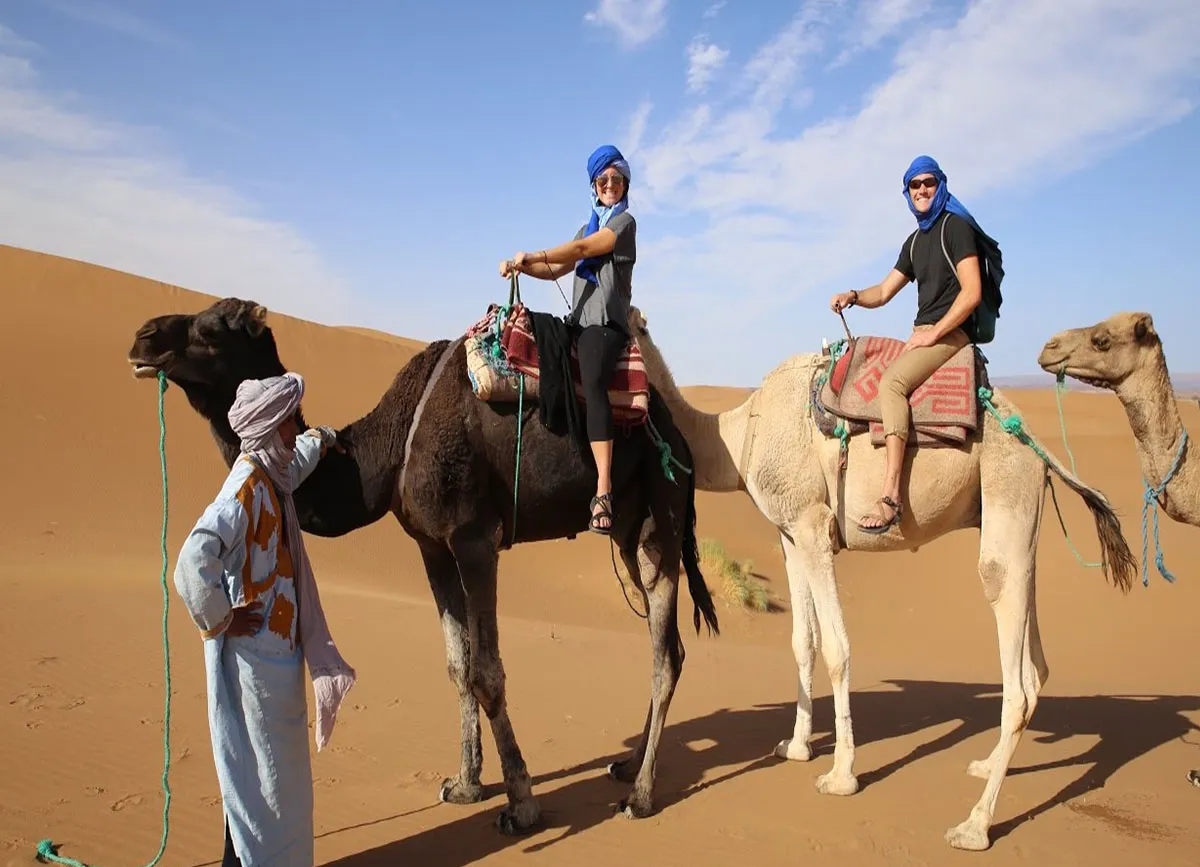 Circuit de désert Erg Chegaga avec l’agence d’excursion à  Marrakech